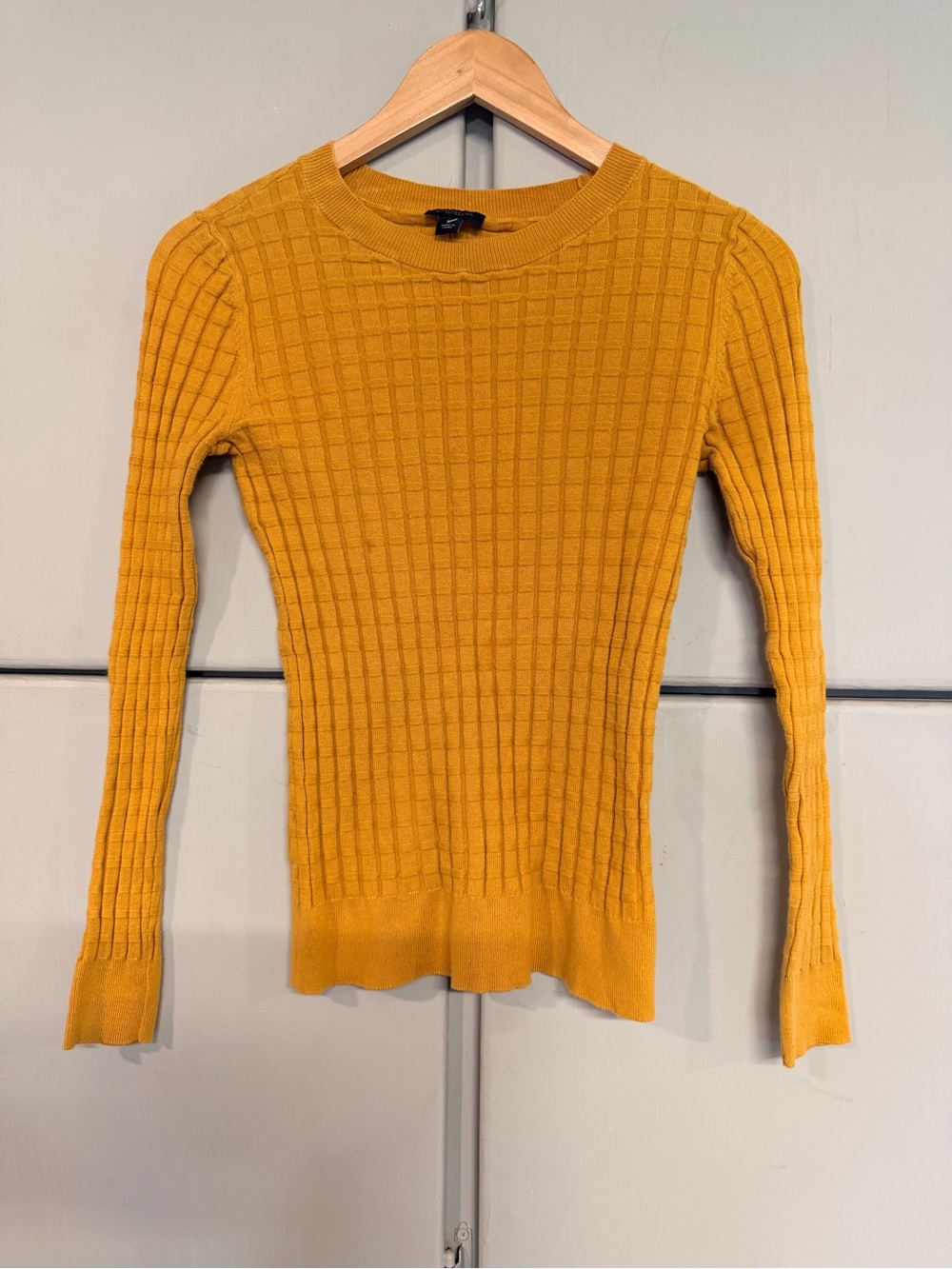Ann Taylor Mustard Yellow Ribbed Crewneck Sweater